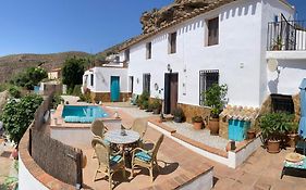 Cortijo Perejil, A Tranquil Mountain Escape & Private Pool